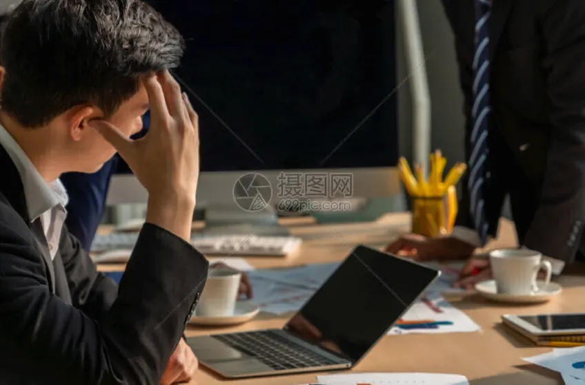 WPS 字体大小调不动？格式设置失效排查示意图